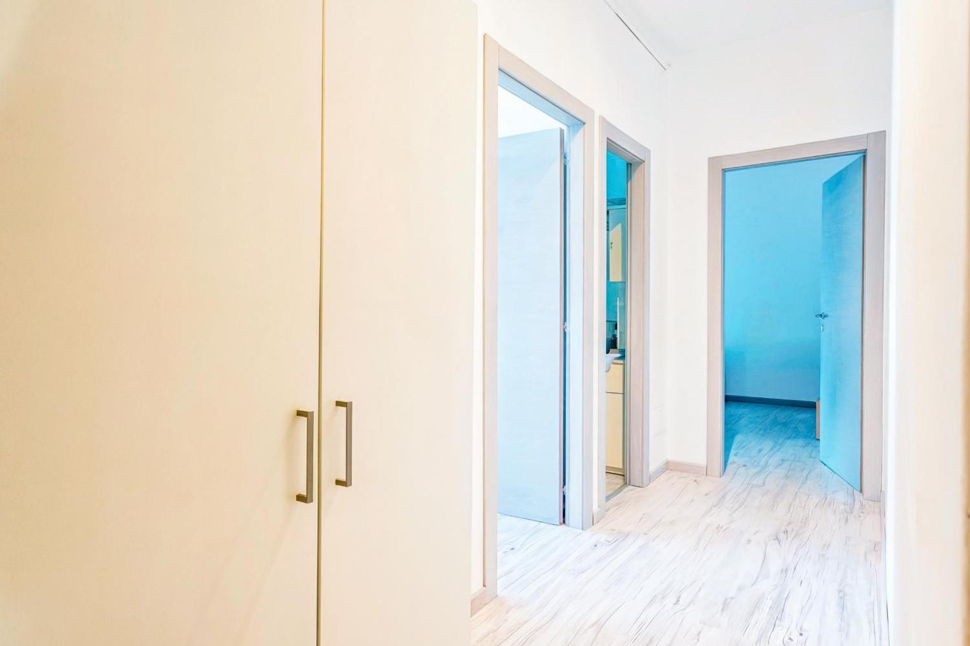 Large Suite Home Milan - Duomo Экстерьер фото